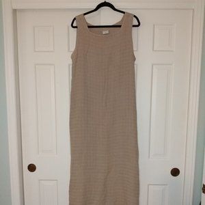 Click sleeveless dress